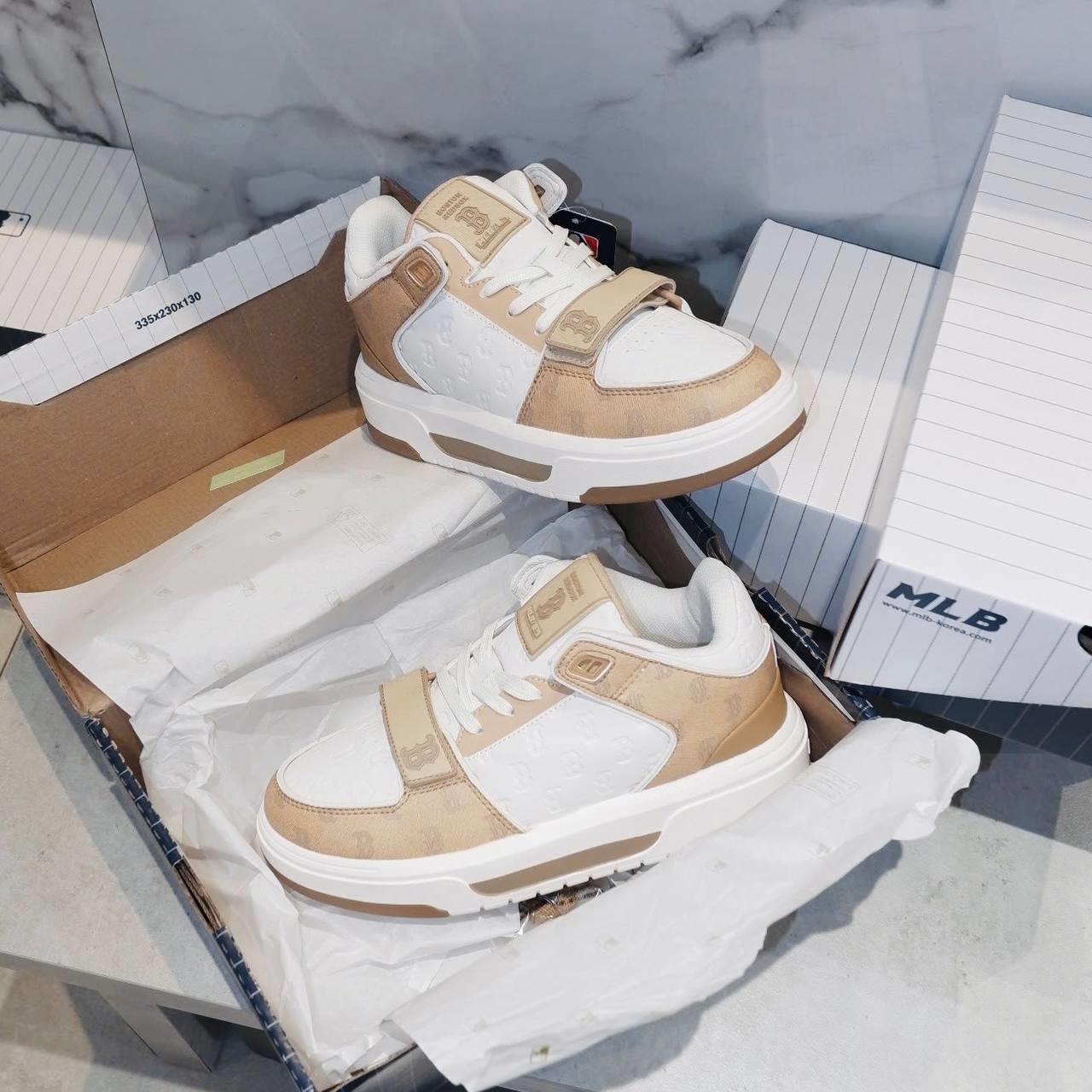 Giày thể thao, Balo thể thao, Nón thể thao, Thương hiệu giày nổi tiếng, Giày Adidas, Giày Nike, Balo Nike, Balo Adidas, Nón Nike, Nón Adidas