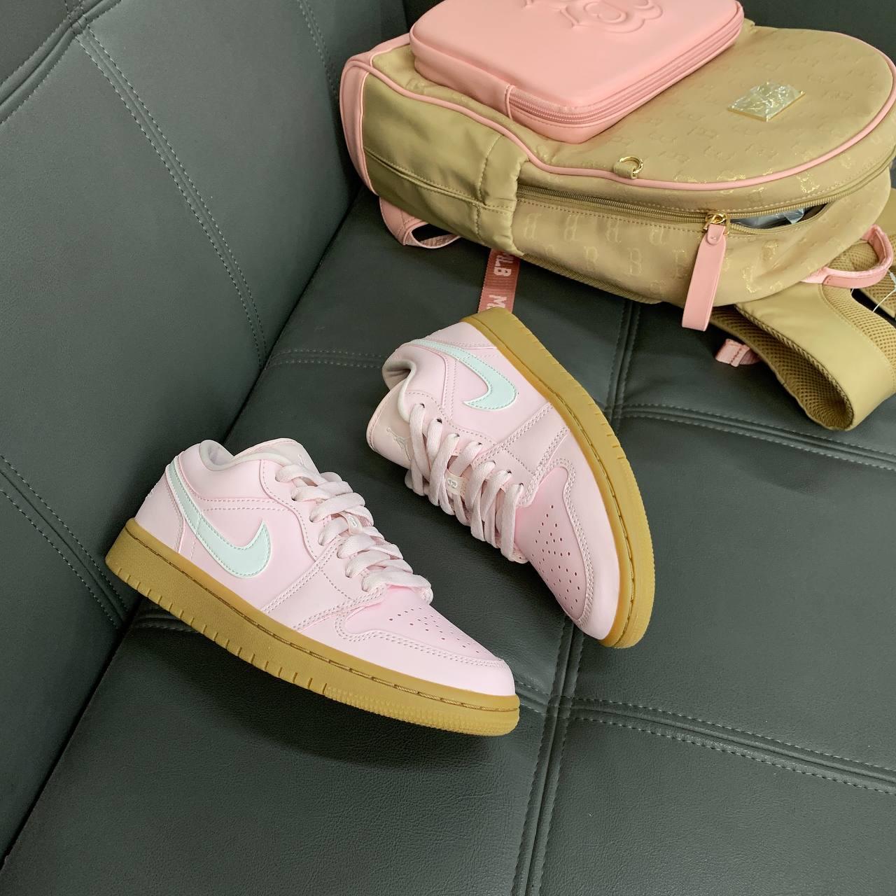 giày thể thao chính hãng, giày nike chính hãng, giày adidas chính hãng, giày newbalance chính hãng, giày converse chính hãng, giày puma chính hãng, giày vans chính hãng, giày asics chính hãng, giày everlast chính hãng, nước hoa chính hãng, ba lô, dép, dép quai ngang