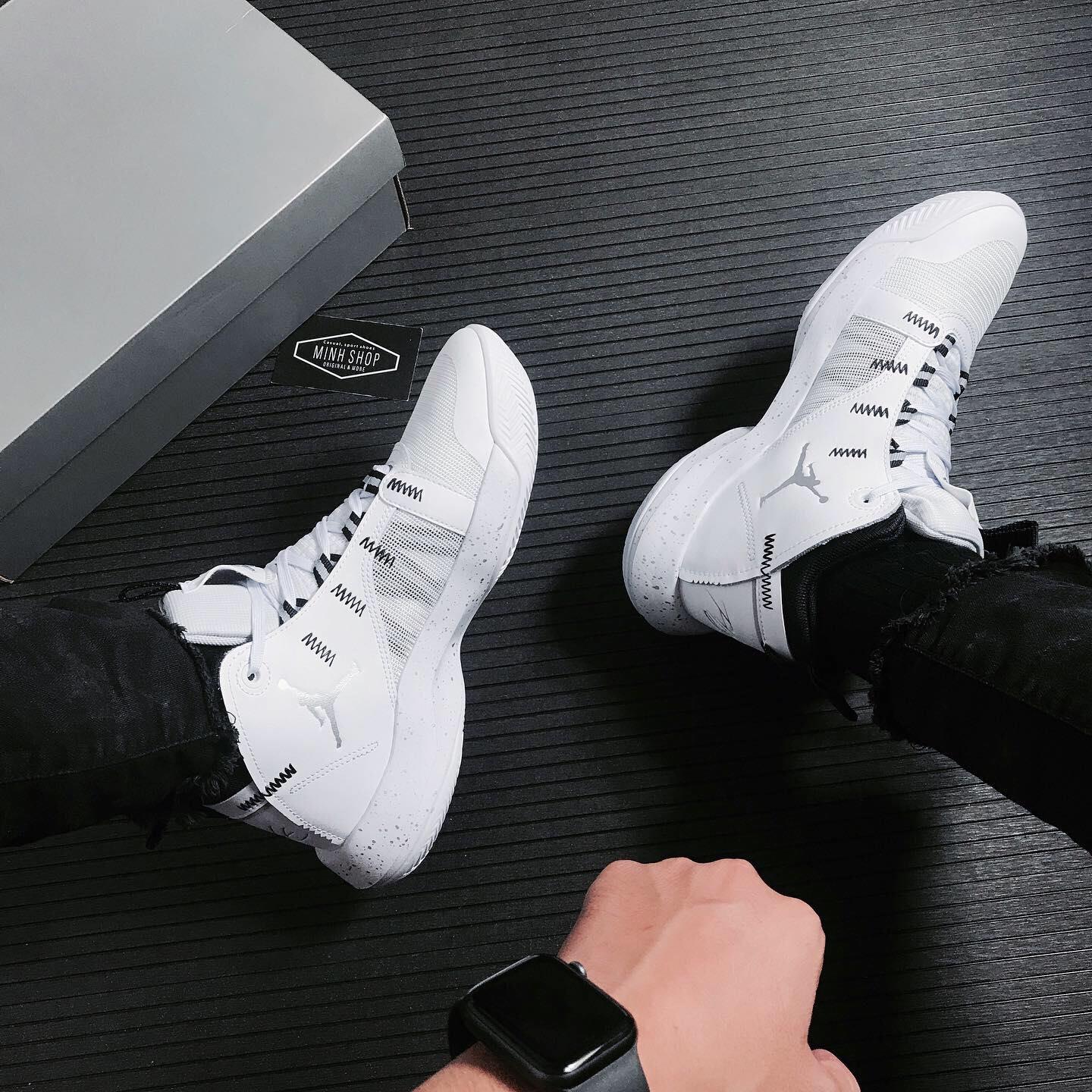 giày thể thao chính hãng, giày nike chính hãng, giày adidas chính hãng, giày newbalance chính hãng, giày converse chính hãng, giày puma chính hãng, giày vans chính hãng, giày asics chính hãng, giày everlast chính hãng, nước hoa chính hãng, ba lô, dép, dép quai ngang