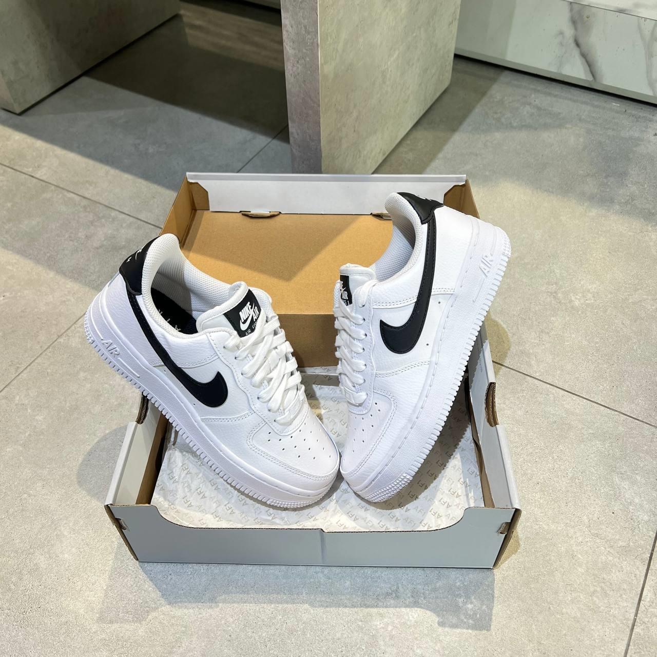 Giày thể thao, Balo thể thao, Nón thể thao, Thương hiệu giày nổi tiếng, Giày Adidas, Giày Nike, Balo Nike, Balo Adidas, Nón Nike, Nón Adidas