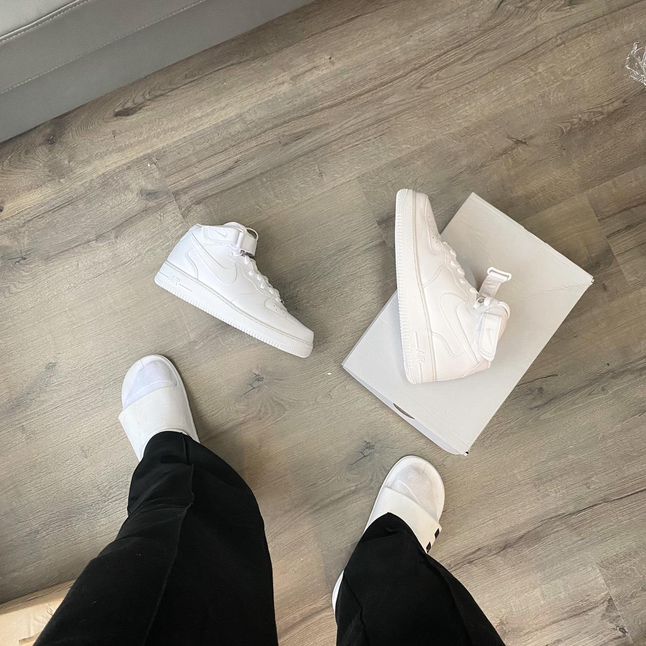giày thể thao chính hãng, giày nike chính hãng, giày adidas chính hãng, giày newbalance chính hãng, giày converse chính hãng, giày puma chính hãng, giày vans chính hãng, giày asics chính hãng, giày everlast chính hãng, nước hoa chính hãng, ba lô, dép, dép quai ngang