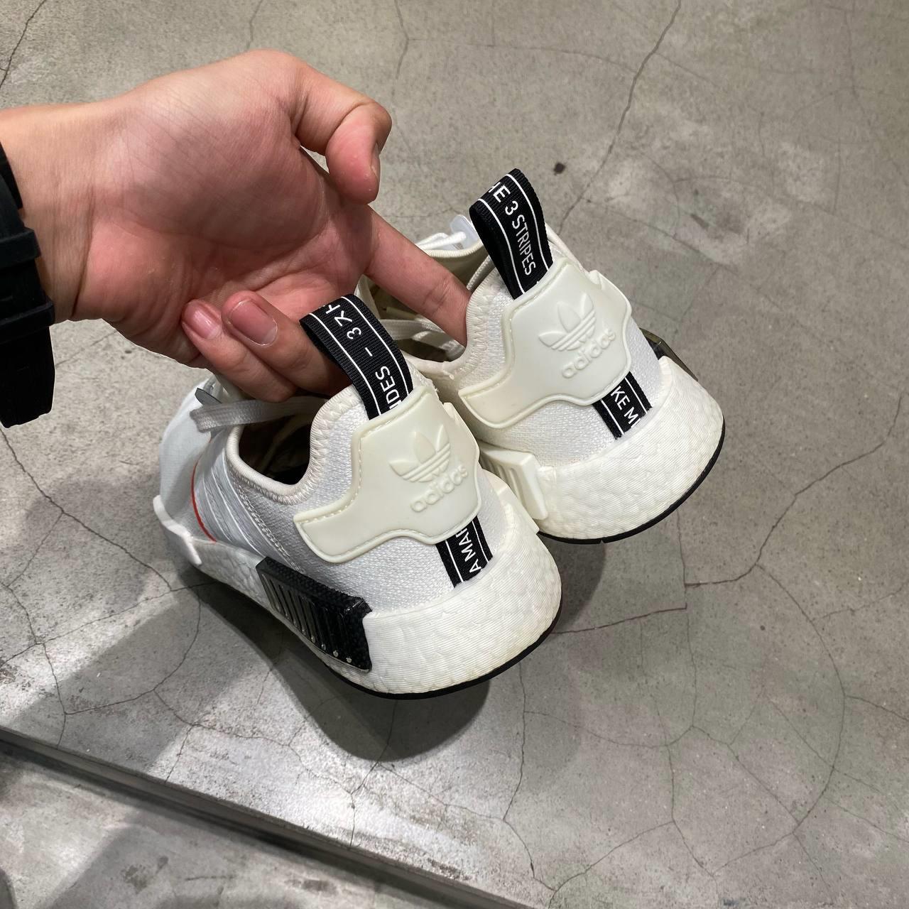 giày thể thao chính hãng, giày nike chính hãng, giày adidas chính hãng, giày newbalance chính hãng, giày converse chính hãng, giày puma chính hãng, giày vans chính hãng, giày asics chính hãng, giày everlast chính hãng, nước hoa chính hãng, ba lô, dép, dép quai ngang