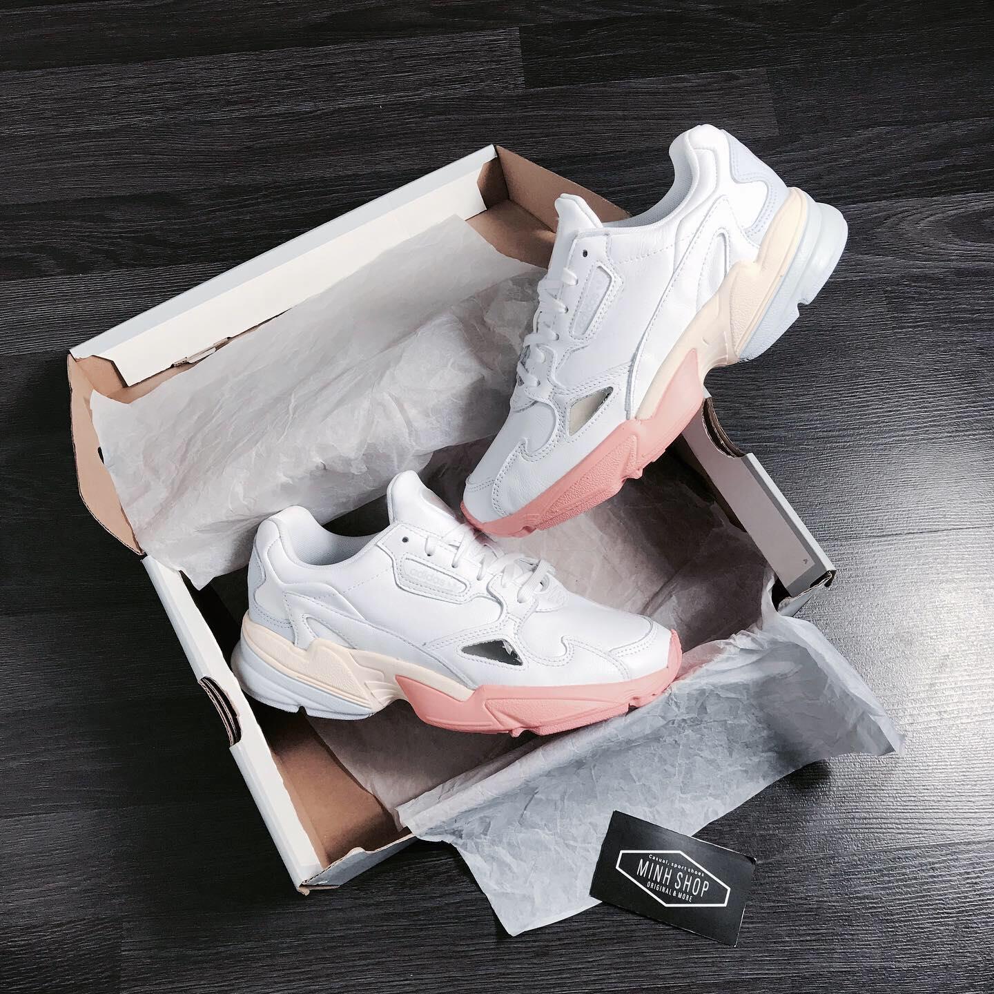 giày thể thao chính hãng, giày nike chính hãng, giày adidas chính hãng, giày newbalance chính hãng, giày converse chính hãng, giày puma chính hãng, giày vans chính hãng, giày asics chính hãng, giày everlast chính hãng, nước hoa chính hãng, ba lô, dép, dép quai ngang