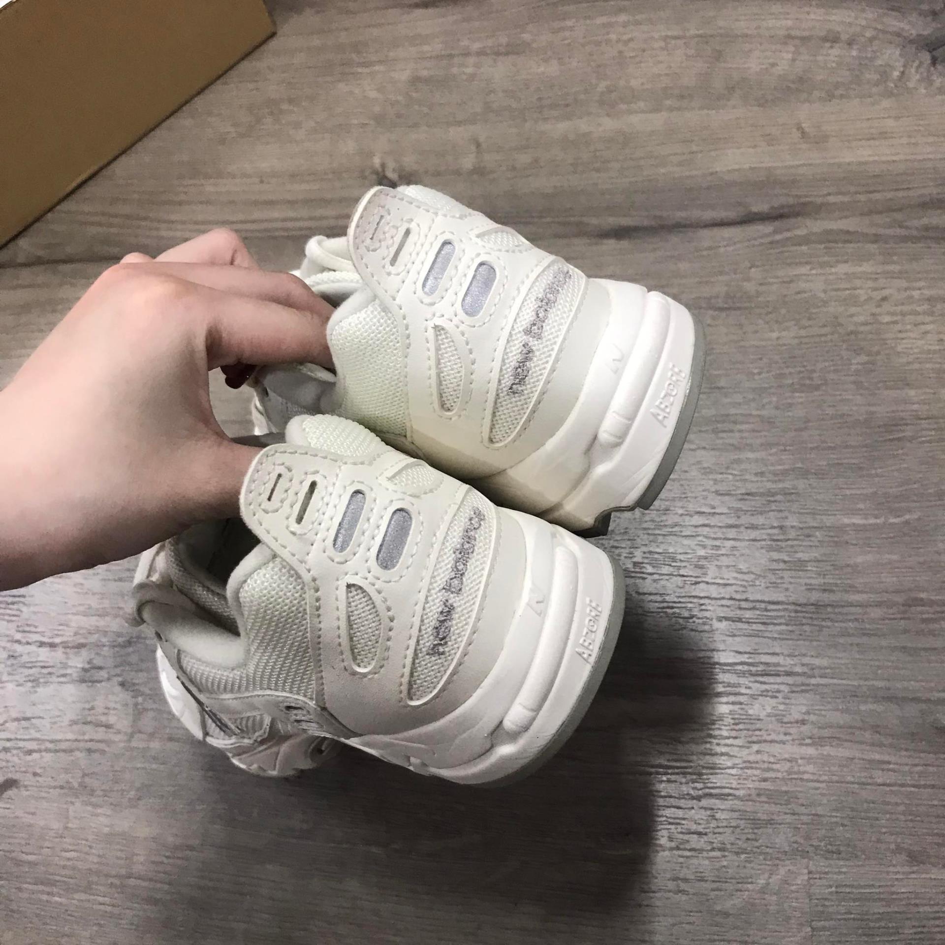 giày thể thao chính hãng, giày nike chính hãng, giày adidas chính hãng, giày newbalance chính hãng, giày converse chính hãng, giày puma chính hãng, giày vans chính hãng, giày asics chính hãng, giày everlast chính hãng, nước hoa chính hãng, ba lô, dép, dép quai ngang