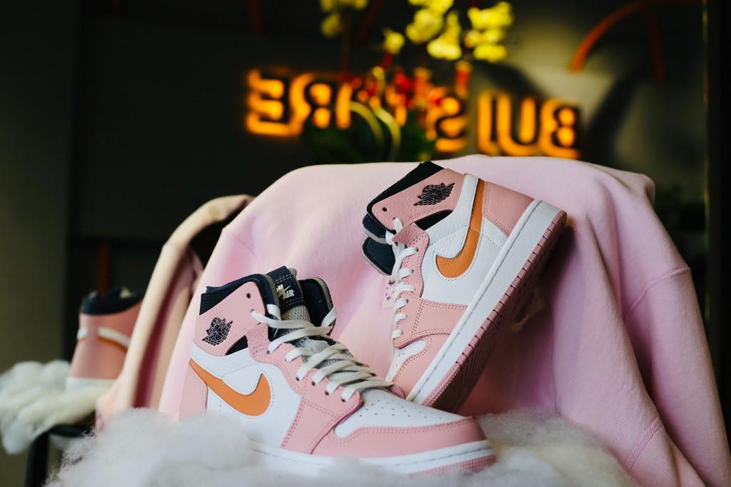 Giày thể thao, Balo thể thao, Nón thể thao, Thương hiệu giày nổi tiếng, Giày Adidas, Giày Nike, Balo Nike, Balo Adidas, Nón Nike, Nón Adidas