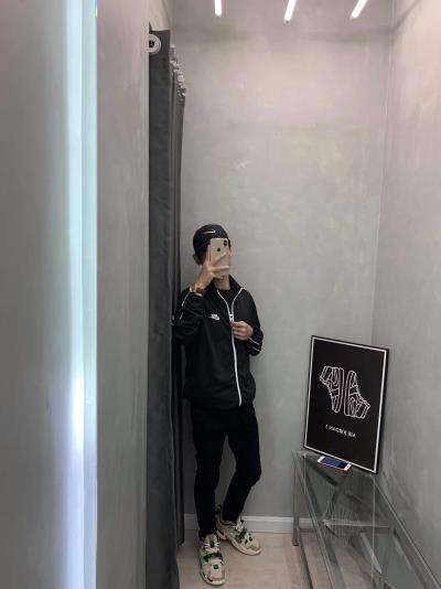 giày thể thao chính hãng, giày nike chính hãng, giày adidas chính hãng, giày newbalance chính hãng, giày converse chính hãng, giày puma chính hãng, giày vans chính hãng, giày asics chính hãng, giày everlast chính hãng, nước hoa chính hãng, ba lô, dép, dép quai ngang