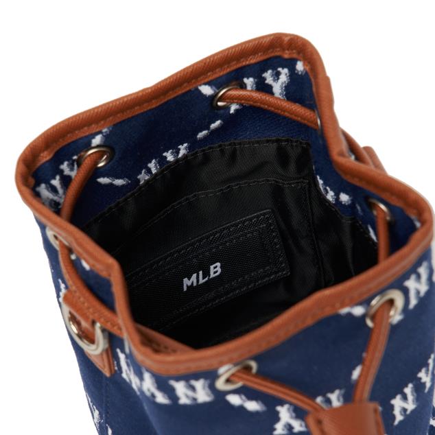 Giày thể thao, Balo thể thao, Nón thể thao, Thương hiệu giày nổi tiếng, Giày Adidas, Giày Nike, Balo Nike, Balo Adidas, Nón Nike, Nón Adidas