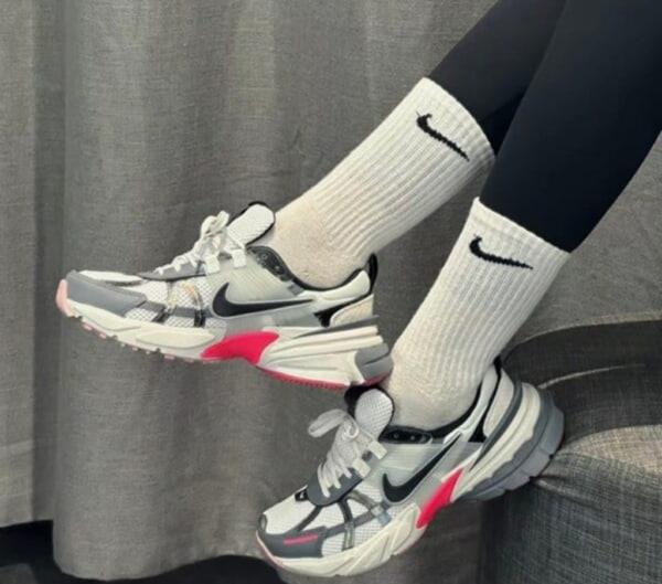 giày thể thao chính hãng, giày nike chính hãng, giày adidas chính hãng, giày newbalance chính hãng, giày converse chính hãng, giày puma chính hãng, giày vans chính hãng, giày asics chính hãng, giày everlast chính hãng, nước hoa chính hãng, ba lô, dép, dép quai ngang