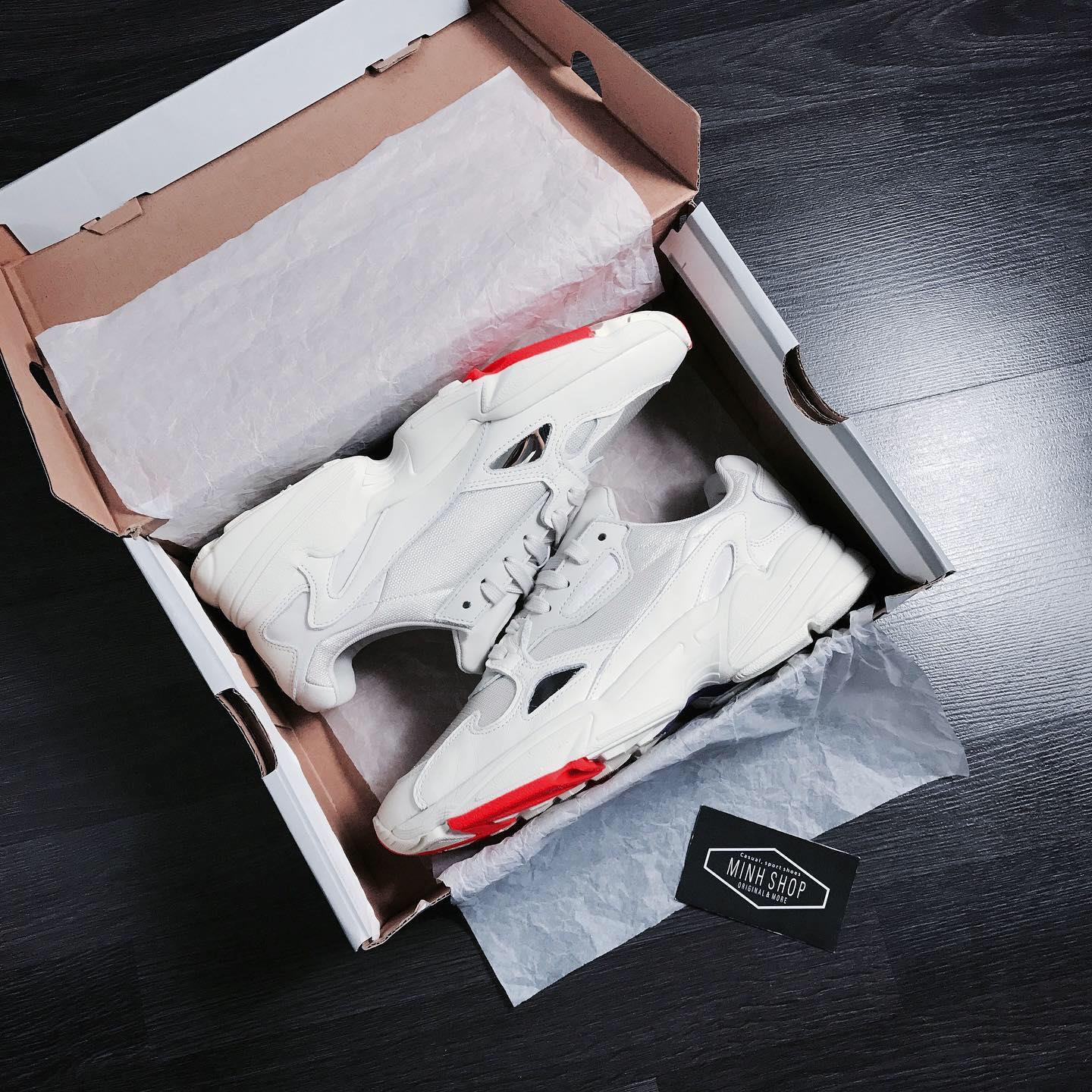 giày thể thao chính hãng, giày nike chính hãng, giày adidas chính hãng, giày newbalance chính hãng, giày converse chính hãng, giày puma chính hãng, giày vans chính hãng, giày asics chính hãng, giày everlast chính hãng, nước hoa chính hãng, ba lô, dép, dép quai ngang