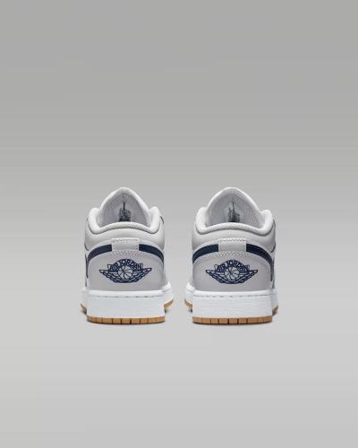 giày thể thao chính hãng, giày nike chính hãng, giày adidas chính hãng, giày newbalance chính hãng, giày converse chính hãng, giày puma chính hãng, giày vans chính hãng, giày asics chính hãng, giày everlast chính hãng, nước hoa chính hãng, ba lô, dép, dép quai ngang