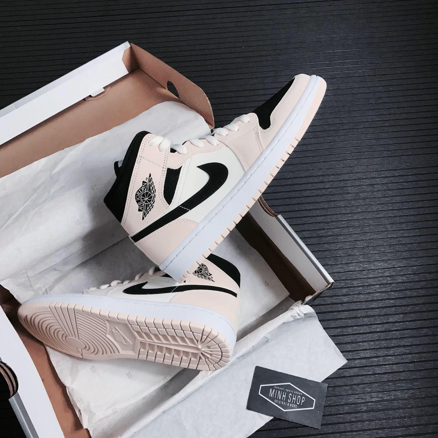 giày thể thao chính hãng, giày nike chính hãng, giày adidas chính hãng, giày newbalance chính hãng, giày converse chính hãng, giày puma chính hãng, giày vans chính hãng, giày asics chính hãng, giày everlast chính hãng, nước hoa chính hãng, ba lô, dép, dép quai ngang