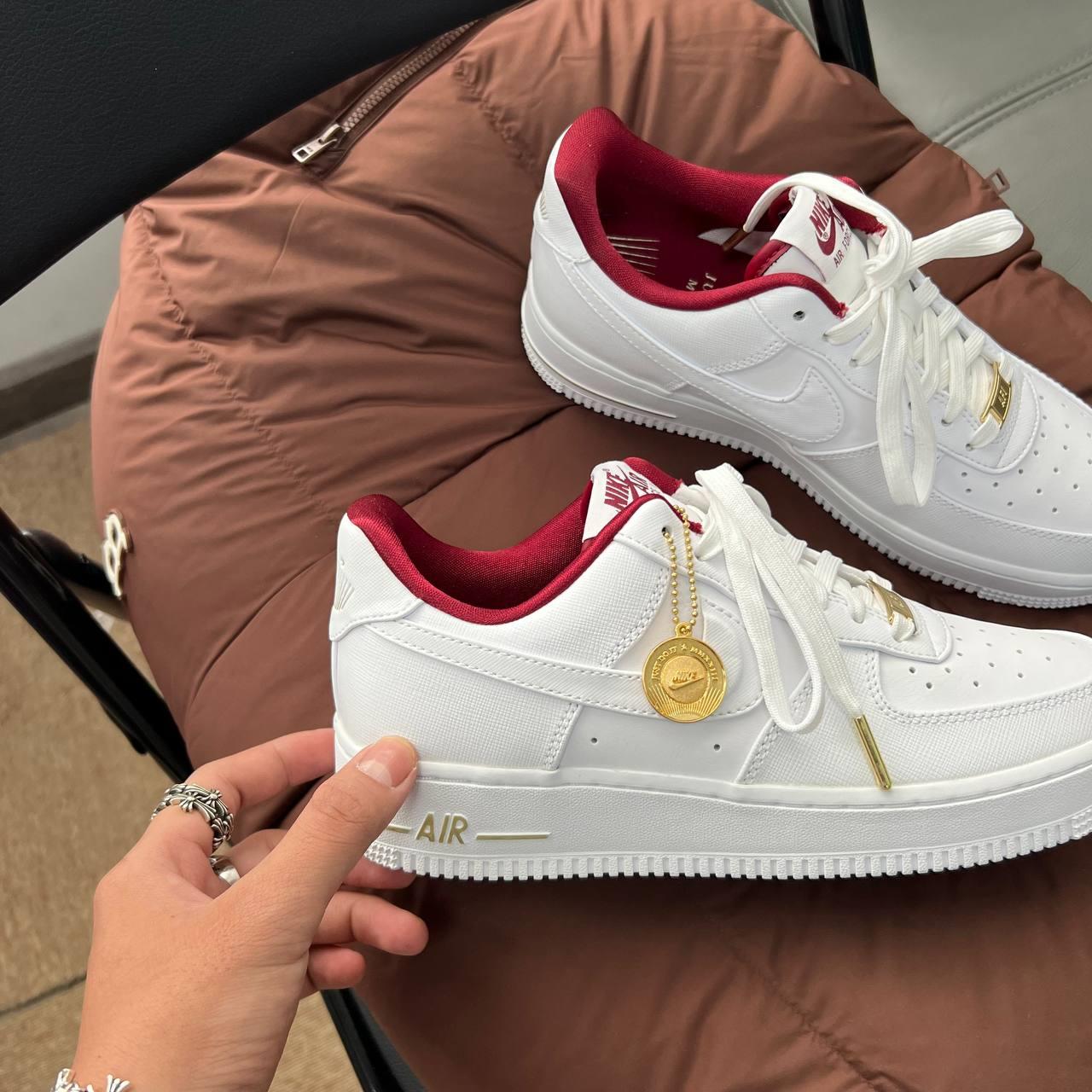 giày thể thao chính hãng, giày nike chính hãng, giày adidas chính hãng, giày newbalance chính hãng, giày converse chính hãng, giày puma chính hãng, giày vans chính hãng, giày asics chính hãng, giày everlast chính hãng, nước hoa chính hãng, ba lô, dép, dép quai ngang