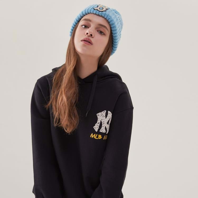 Giày thể thao, Balo thể thao, Nón thể thao, Thương hiệu giày nổi tiếng, Giày Adidas, Giày Nike, Balo Nike, Balo Adidas, Nón Nike, Nón Adidas