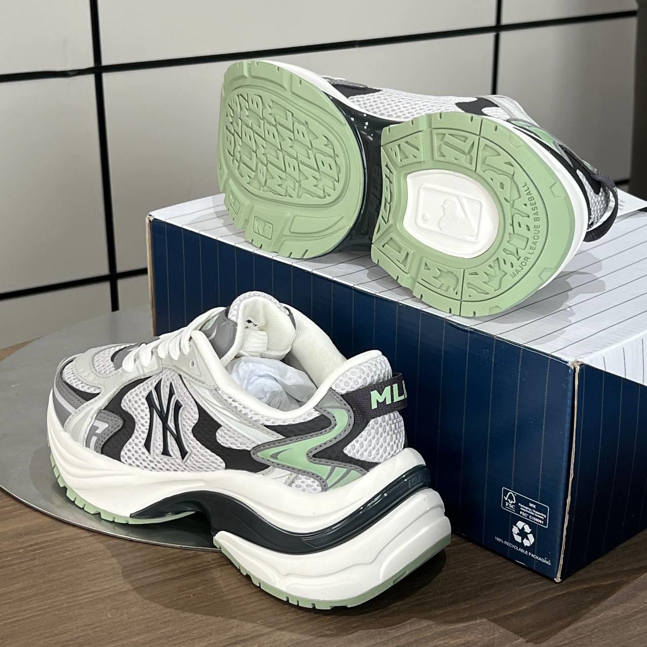 City Culture, hệ thống cửa hàng phân phối chuyên phân phối đồ thể thao, đồng hồ, nước hoa chính hãng, chính ngạch, xách tay từ US, UK, Korea, Japan.