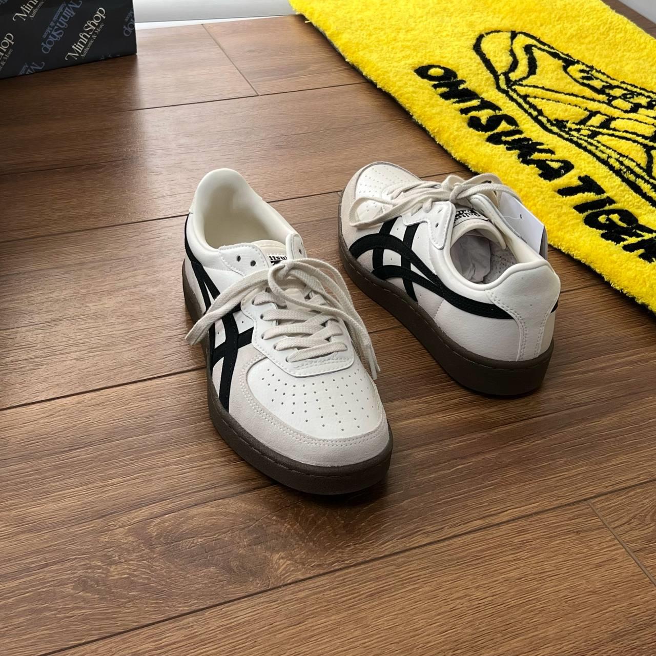giày thể thao chính hãng, giày nike chính hãng, giày adidas chính hãng, giày newbalance chính hãng, giày converse chính hãng, giày puma chính hãng, giày vans chính hãng, giày asics chính hãng, giày everlast chính hãng, nước hoa chính hãng, ba lô, dép, dép quai ngang