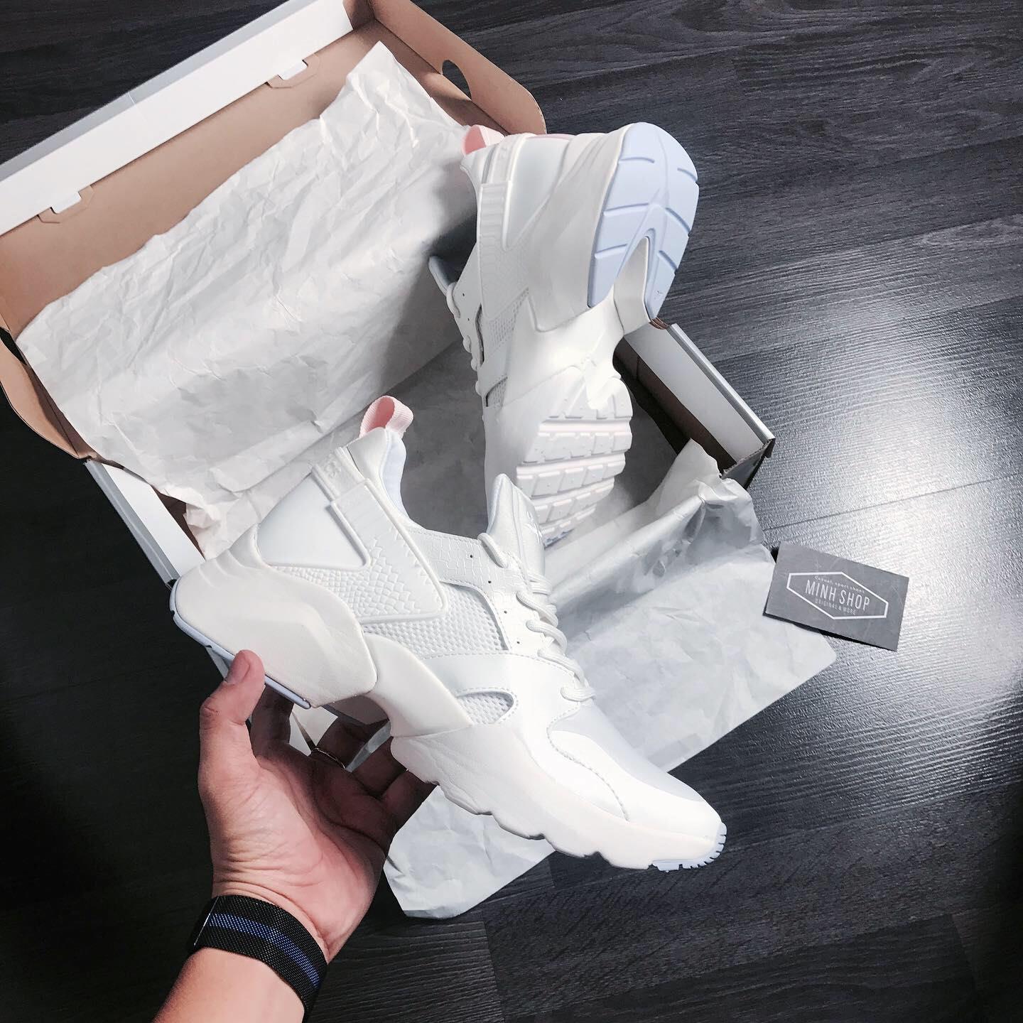 giày thể thao chính hãng, giày nike chính hãng, giày adidas chính hãng, giày newbalance chính hãng, giày converse chính hãng, giày puma chính hãng, giày vans chính hãng, giày asics chính hãng, giày everlast chính hãng, nước hoa chính hãng, ba lô, dép, dép quai ngang