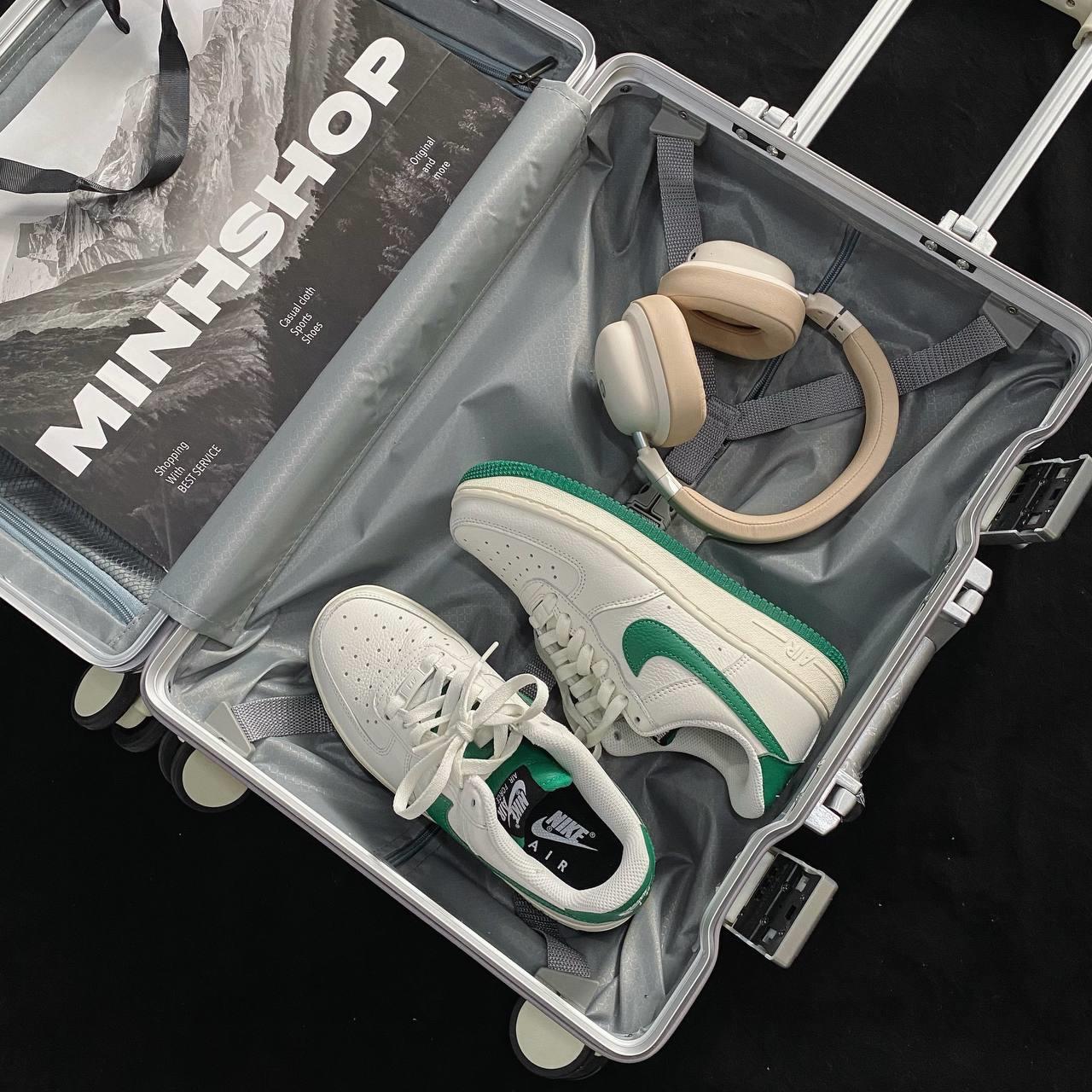 giày thể thao chính hãng, giày nike chính hãng, giày adidas chính hãng, giày newbalance chính hãng, giày converse chính hãng, giày puma chính hãng, giày vans chính hãng, giày asics chính hãng, giày everlast chính hãng, nước hoa chính hãng, ba lô, dép, dép quai ngang