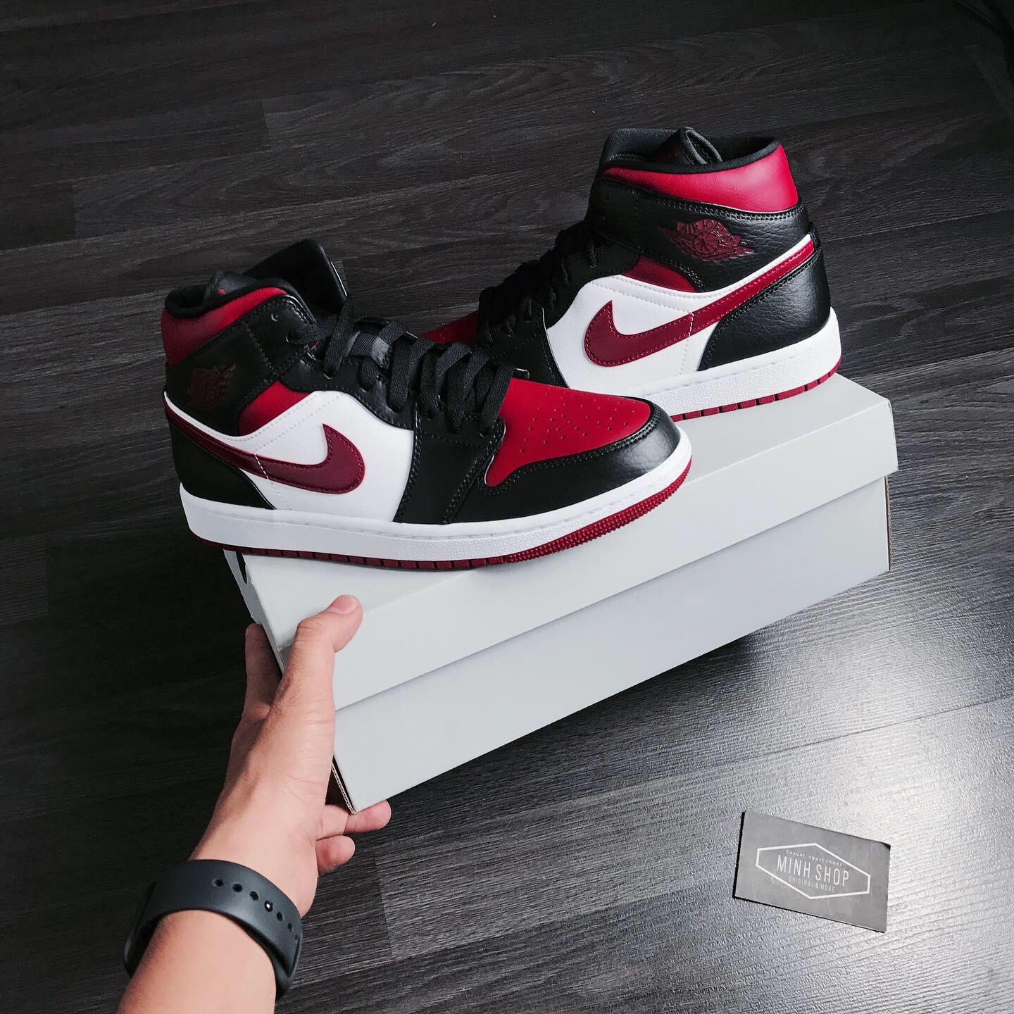 giày thể thao chính hãng, giày nike chính hãng, giày adidas chính hãng, giày newbalance chính hãng, giày converse chính hãng, giày puma chính hãng, giày vans chính hãng, giày asics chính hãng, giày everlast chính hãng, nước hoa chính hãng, ba lô, dép, dép quai ngang