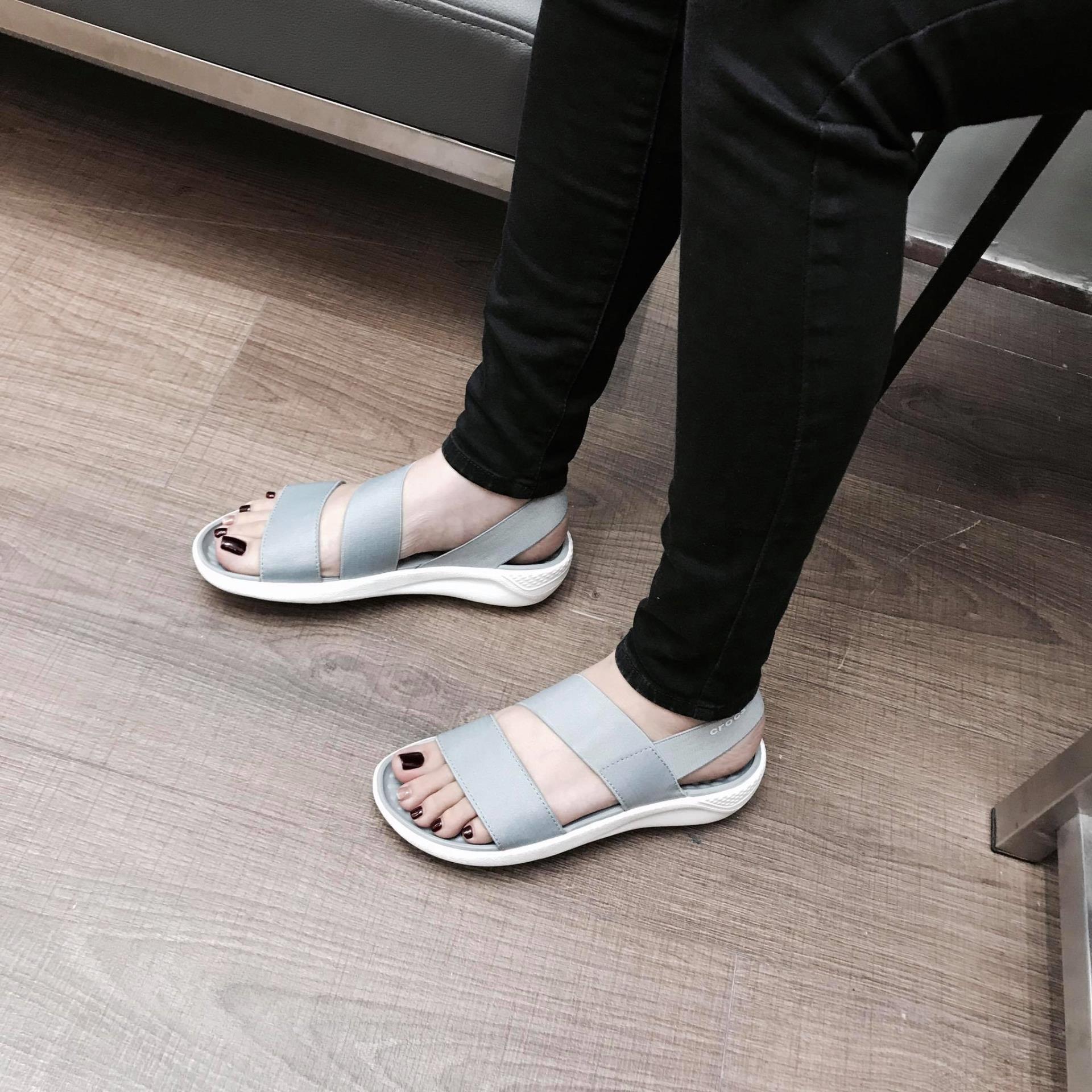giày thể thao chính hãng, giày nike chính hãng, giày adidas chính hãng, giày newbalance chính hãng, giày converse chính hãng, giày puma chính hãng, giày vans chính hãng, giày asics chính hãng, giày everlast chính hãng, nước hoa chính hãng, ba lô, dép, dép quai ngang