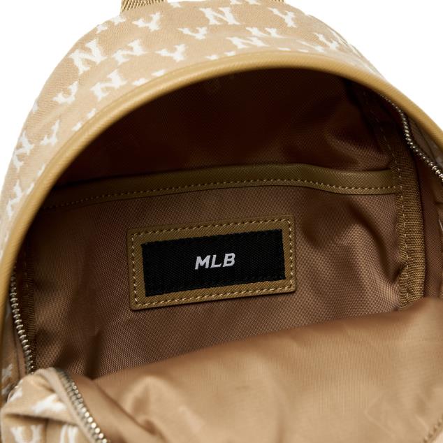 Giày thể thao, Balo thể thao, Nón thể thao, Thương hiệu giày nổi tiếng, Giày Adidas, Giày Nike, Balo Nike, Balo Adidas, Nón Nike, Nón Adidas