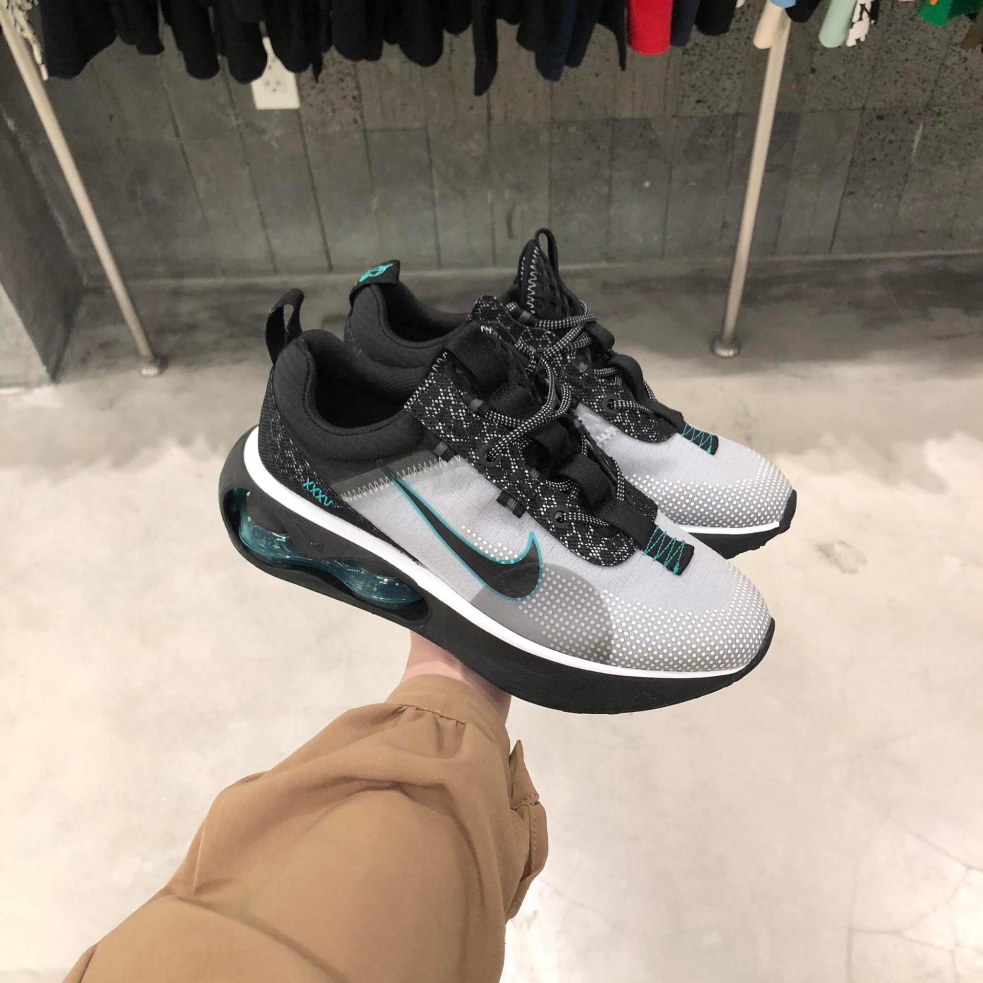 giày thể thao chính hãng, giày nike chính hãng, giày adidas chính hãng, giày newbalance chính hãng, giày converse chính hãng, giày puma chính hãng, giày vans chính hãng, giày asics chính hãng, giày everlast chính hãng, nước hoa chính hãng, ba lô, dép, dép quai ngang
