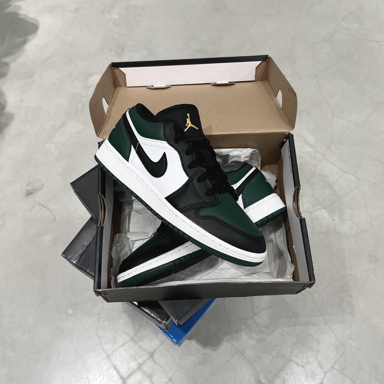 City Culture, hệ thống cửa hàng phân phối chuyên phân phối đồ thể thao, đồng hồ, nước hoa chính hãng, chính ngạch, xách tay từ US, UK, Korea, Japan.