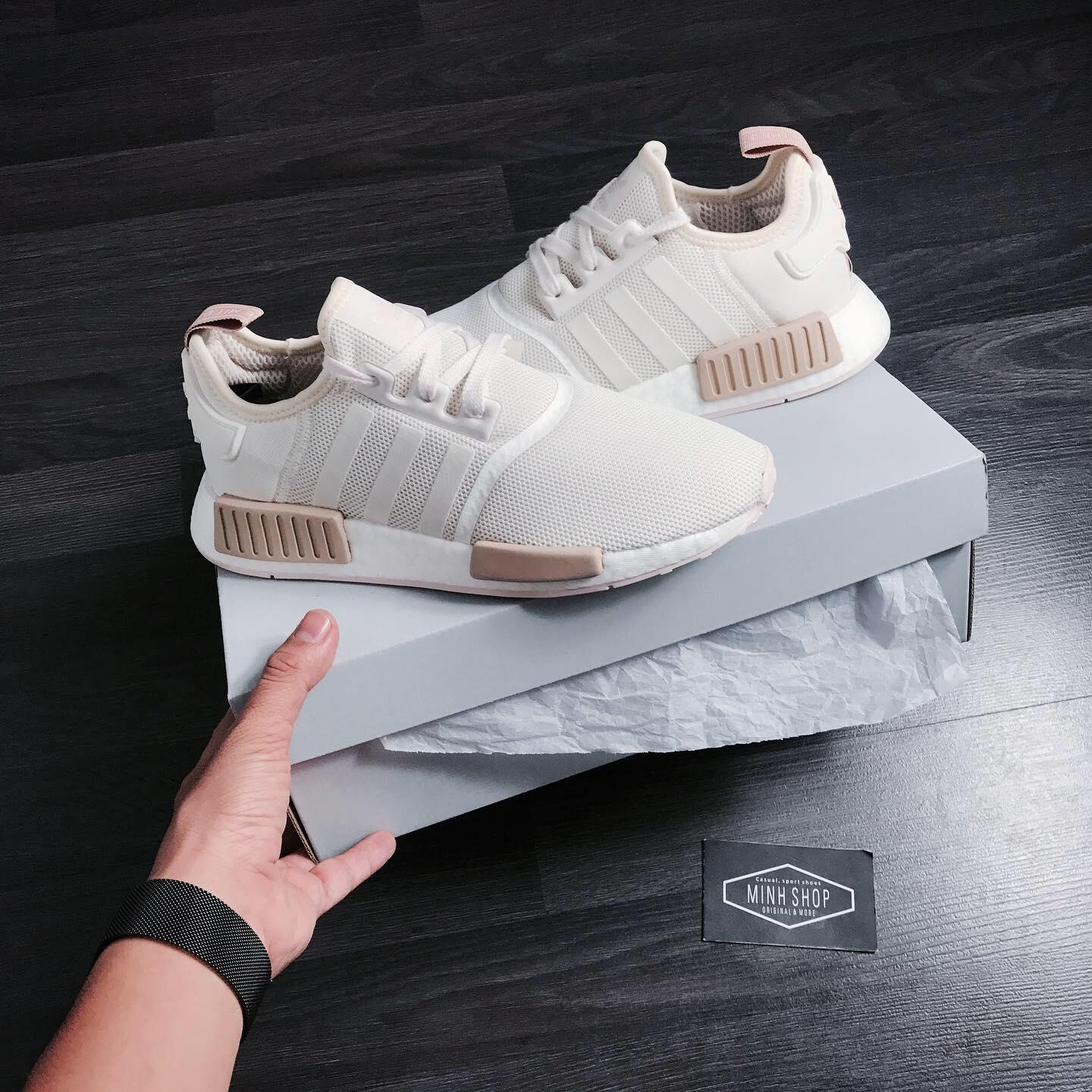 giày thể thao chính hãng, giày nike chính hãng, giày adidas chính hãng, giày newbalance chính hãng, giày converse chính hãng, giày puma chính hãng, giày vans chính hãng, giày asics chính hãng, giày everlast chính hãng, nước hoa chính hãng, ba lô, dép, dép quai ngang