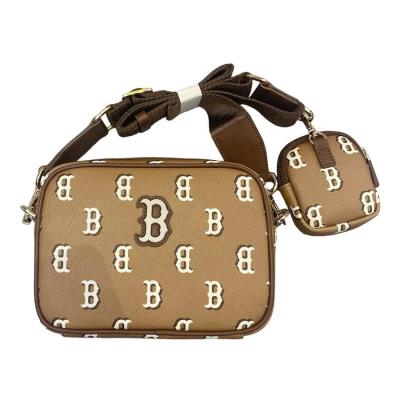 Túi MLB Big B Monogram Dia Boston 'Beige Brown' [ 7ACRM084N 43CAS ]