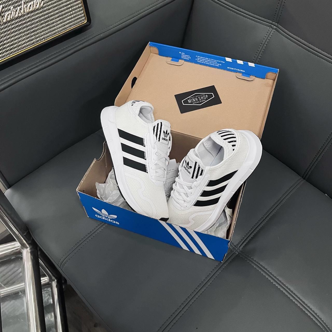 giày thể thao chính hãng, giày nike chính hãng, giày adidas chính hãng, giày newbalance chính hãng, giày converse chính hãng, giày puma chính hãng, giày vans chính hãng, giày asics chính hãng, giày everlast chính hãng, nước hoa chính hãng, ba lô, dép, dép quai ngang