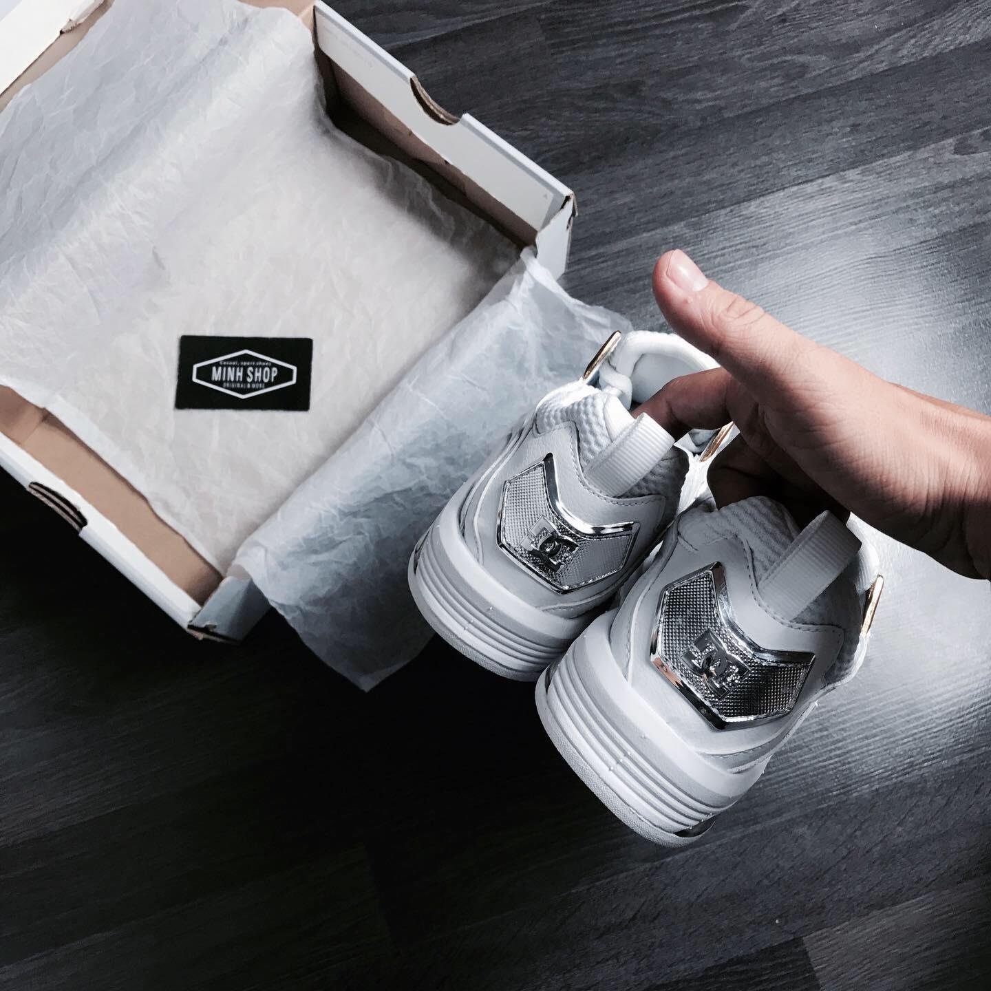 giày thể thao chính hãng, giày nike chính hãng, giày adidas chính hãng, giày newbalance chính hãng, giày converse chính hãng, giày puma chính hãng, giày vans chính hãng, giày asics chính hãng, giày everlast chính hãng, nước hoa chính hãng, ba lô, dép, dép quai ngang