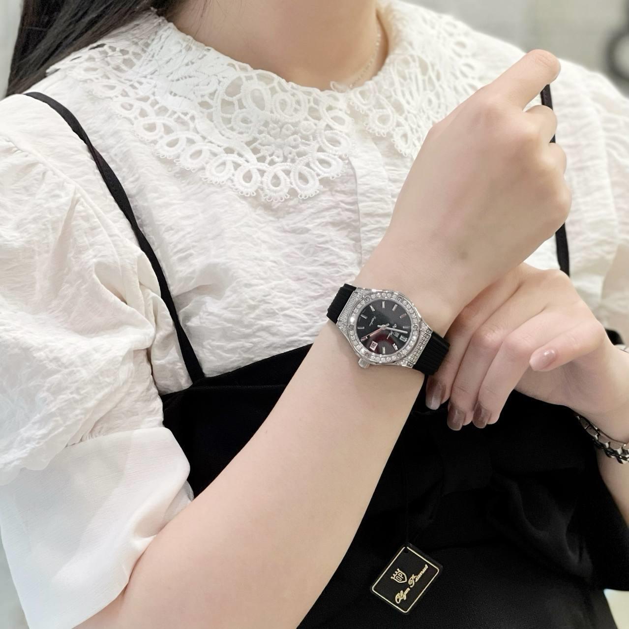 giày thể thao chính hãng, giày nike chính hãng, giày adidas chính hãng, giày newbalance chính hãng, giày converse chính hãng, giày puma chính hãng, giày vans chính hãng, giày asics chính hãng, giày everlast chính hãng, nước hoa chính hãng, ba lô, dép, dép quai ngang