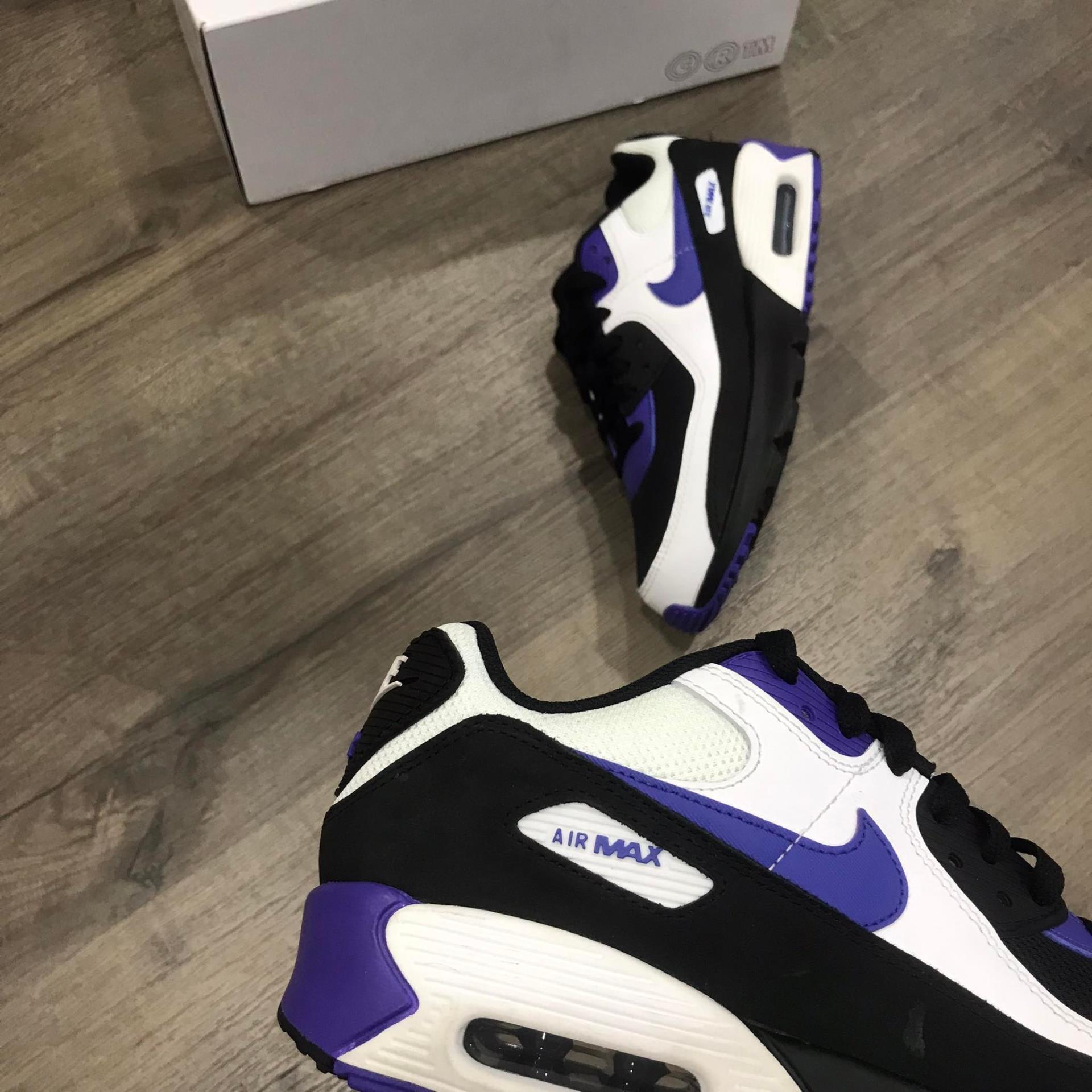 giày thể thao chính hãng, giày nike chính hãng, giày adidas chính hãng, giày newbalance chính hãng, giày converse chính hãng, giày puma chính hãng, giày vans chính hãng, giày asics chính hãng, giày everlast chính hãng, nước hoa chính hãng, ba lô, dép, dép quai ngang