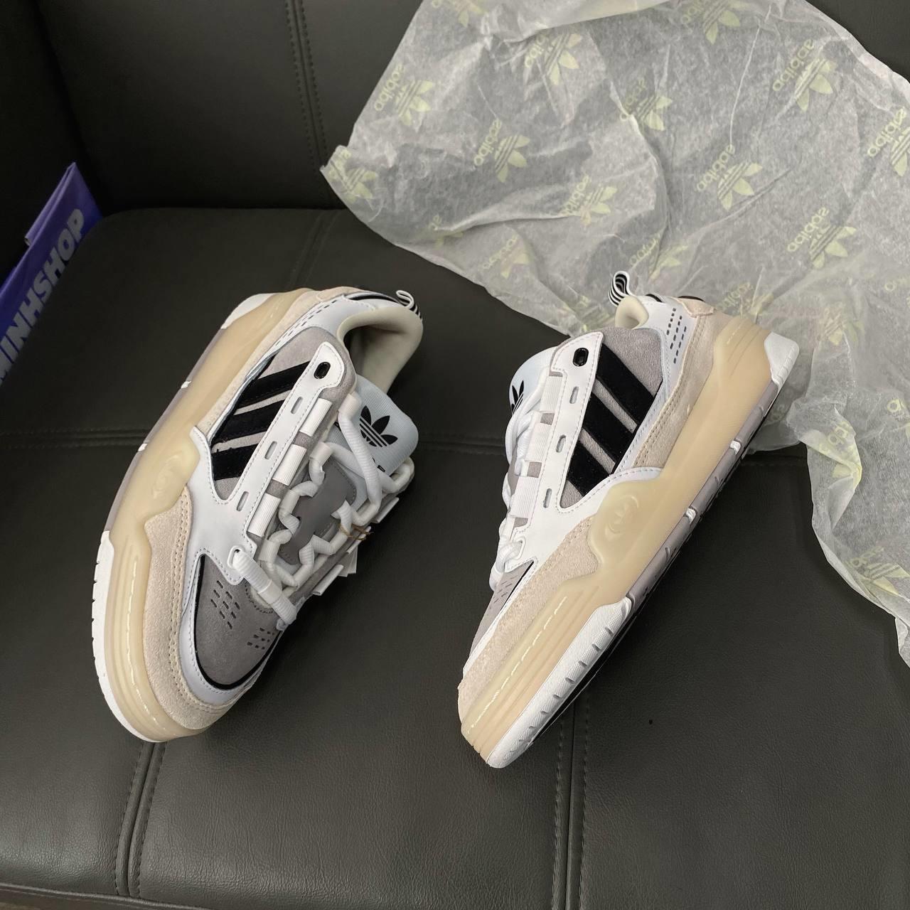 Adidas Off Court Yupoo ~Sale Giày Adidas ADI2000 Chalk White [GV9544]