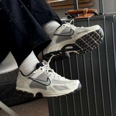 Giày Nike Zoom Vomero 5 ‘Phantom’ [FJ2028-001] - Image 1