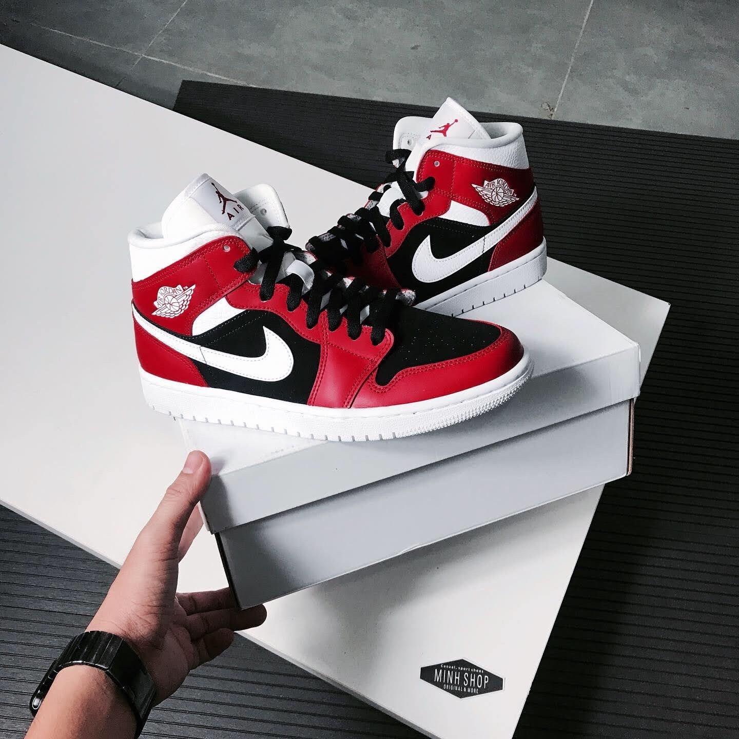 giày thể thao chính hãng, giày nike chính hãng, giày adidas chính hãng, giày newbalance chính hãng, giày converse chính hãng, giày puma chính hãng, giày vans chính hãng, giày asics chính hãng, giày everlast chính hãng, nước hoa chính hãng, ba lô, dép, dép quai ngang
