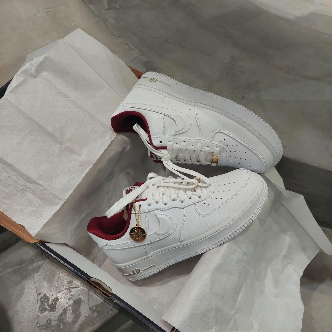 giày thể thao chính hãng, giày nike chính hãng, giày adidas chính hãng, giày newbalance chính hãng, giày converse chính hãng, giày puma chính hãng, giày vans chính hãng, giày asics chính hãng, giày everlast chính hãng, nước hoa chính hãng, ba lô, dép, dép quai ngang