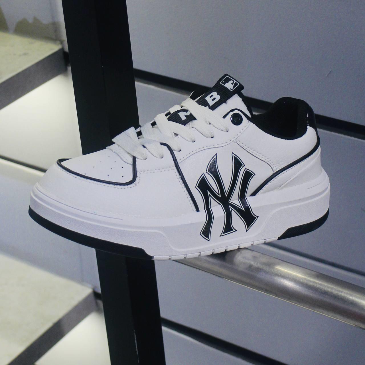 Giày thể thao, Balo thể thao, Nón thể thao, Thương hiệu giày nổi tiếng, Giày Adidas, Giày Nike, Balo Nike, Balo Adidas, Nón Nike, Nón Adidas