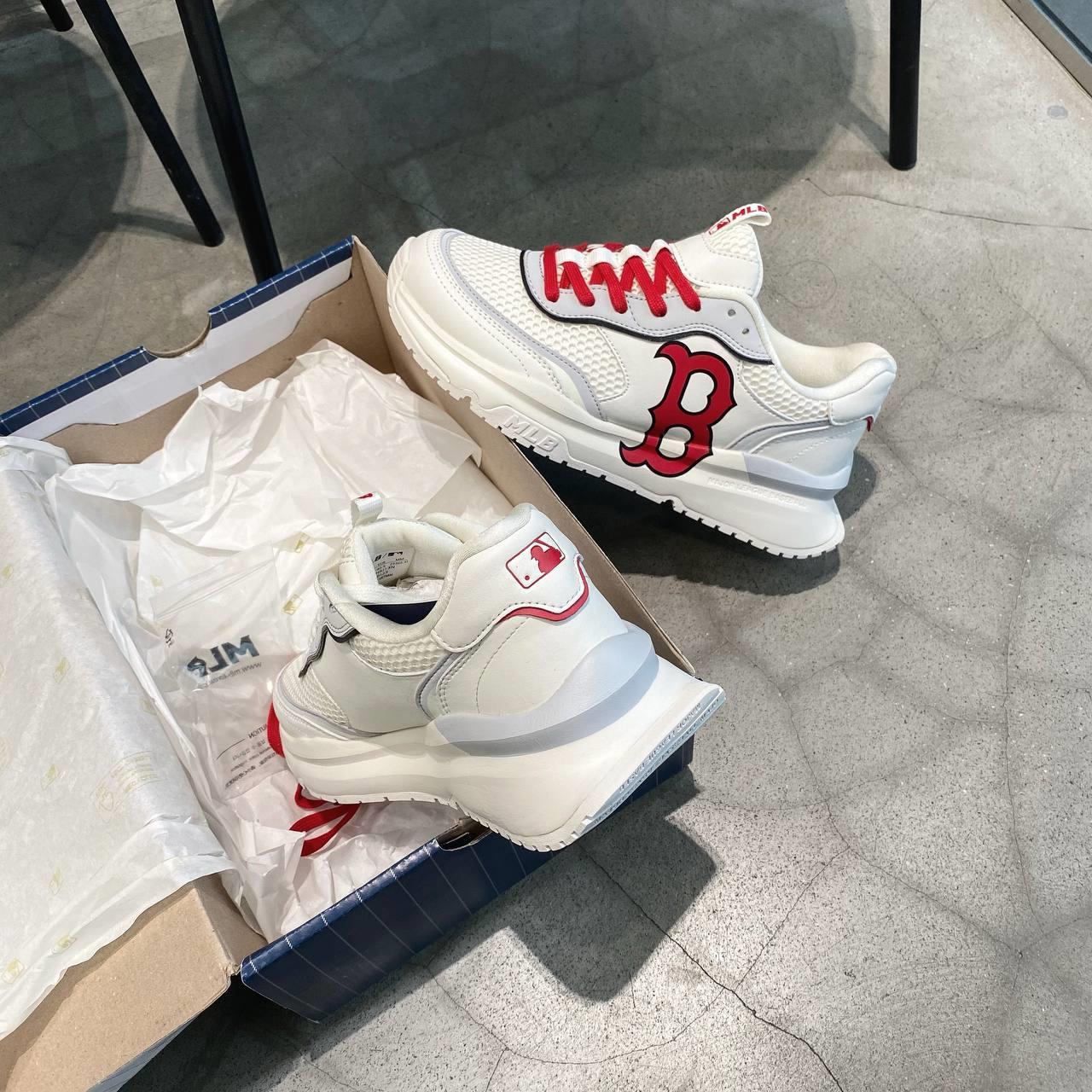 City Culture, hệ thống cửa hàng phân phối chuyên phân phối đồ thể thao, đồng hồ, nước hoa chính hãng, chính ngạch, xách tay từ US, UK, Korea, Japan.