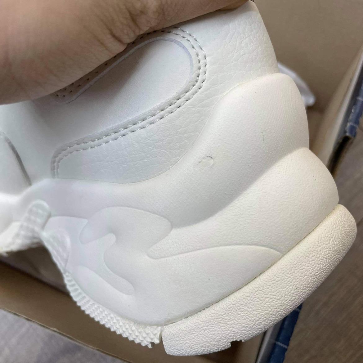 giày thể thao chính hãng, giày nike chính hãng, giày adidas chính hãng, giày newbalance chính hãng, giày converse chính hãng, giày puma chính hãng, giày vans chính hãng, giày asics chính hãng, giày everlast chính hãng, nước hoa chính hãng, ba lô, dép, dép quai ngang