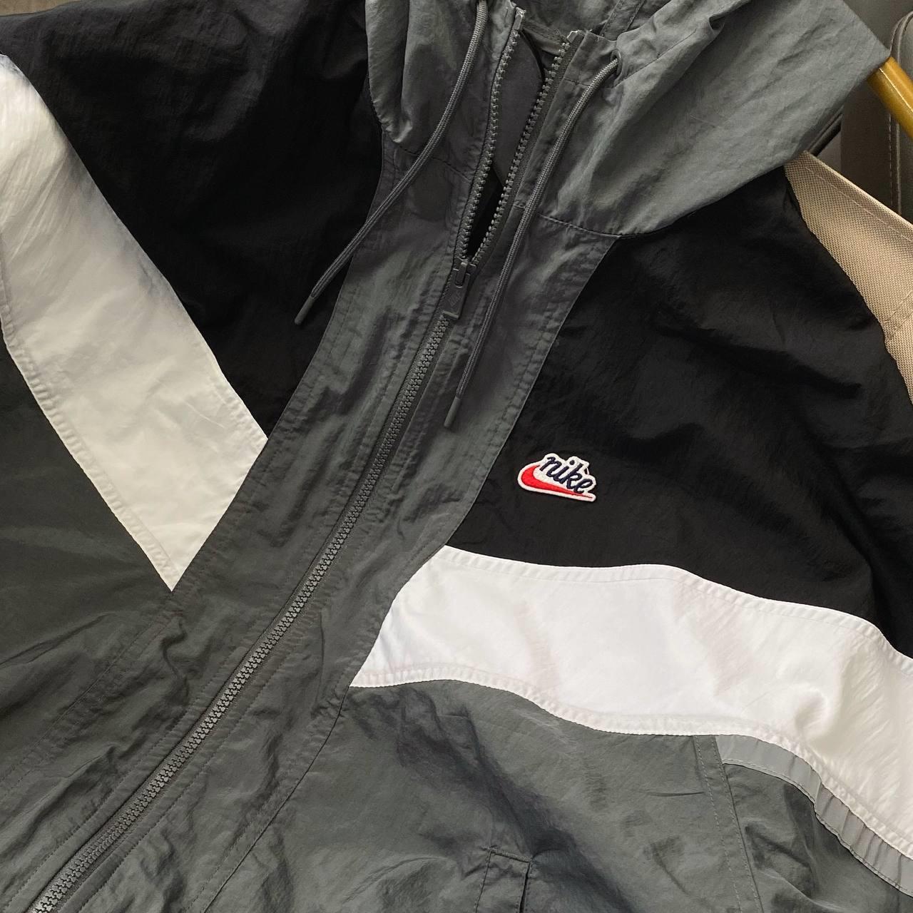 giày thể thao chính hãng, giày nike chính hãng, giày adidas chính hãng, giày newbalance chính hãng, giày converse chính hãng, giày puma chính hãng, giày vans chính hãng, giày asics chính hãng, giày everlast chính hãng, nước hoa chính hãng, ba lô, dép, dép quai ngang
