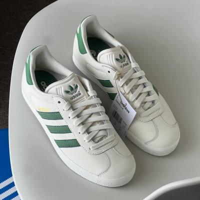 Giày Adidas Gazelle ''Off White / Preloved Green'' [IG1635]