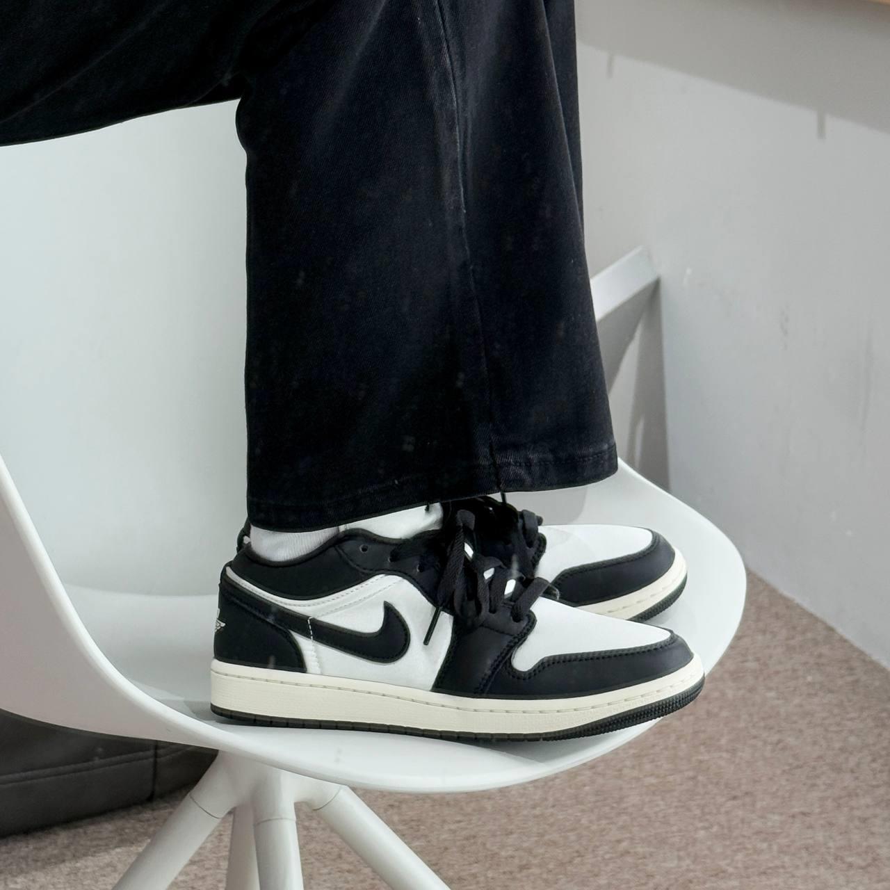 giày thể thao chính hãng, giày nike chính hãng, giày adidas chính hãng, giày newbalance chính hãng, giày converse chính hãng, giày puma chính hãng, giày vans chính hãng, giày asics chính hãng, giày everlast chính hãng, nước hoa chính hãng, ba lô, dép, dép quai ngang