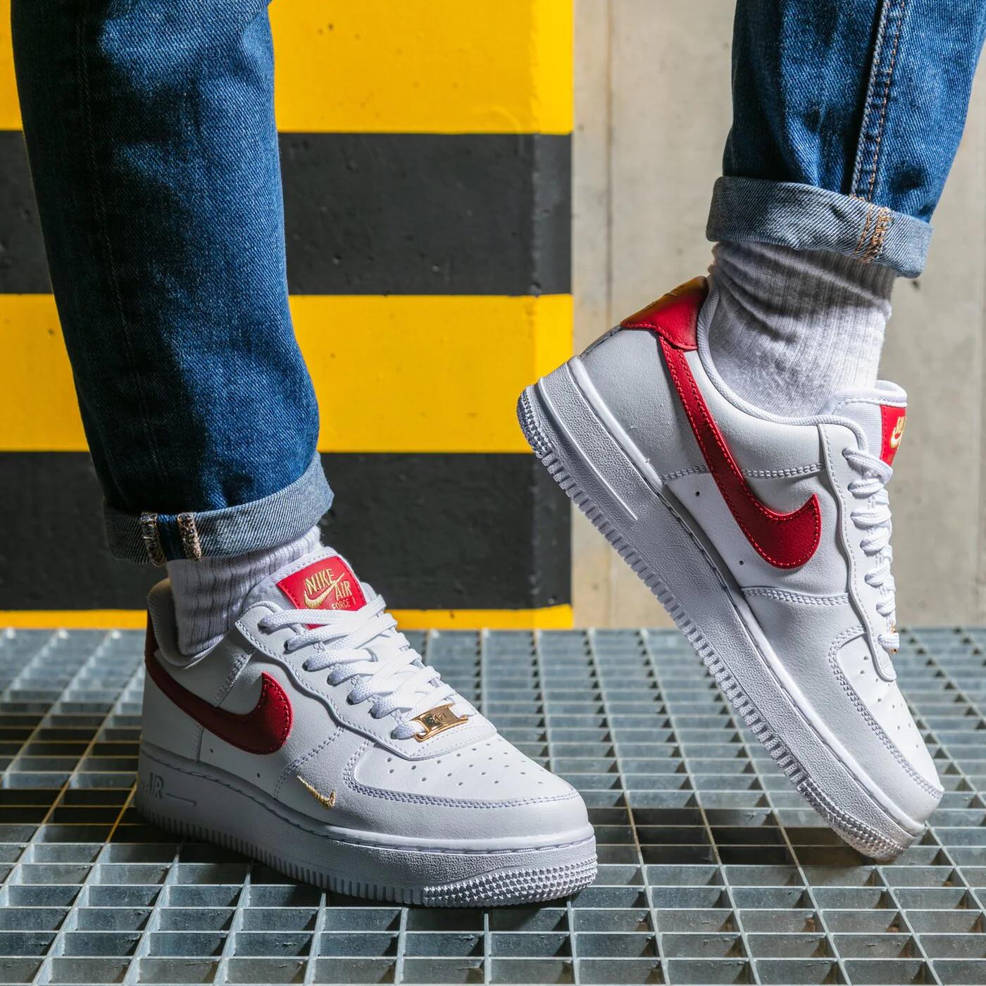 Giày thể thao, Balo thể thao, Nón thể thao, Thương hiệu giày nổi tiếng, Giày Adidas, Giày Nike, Balo Nike, Balo Adidas, Nón Nike, Nón Adidas