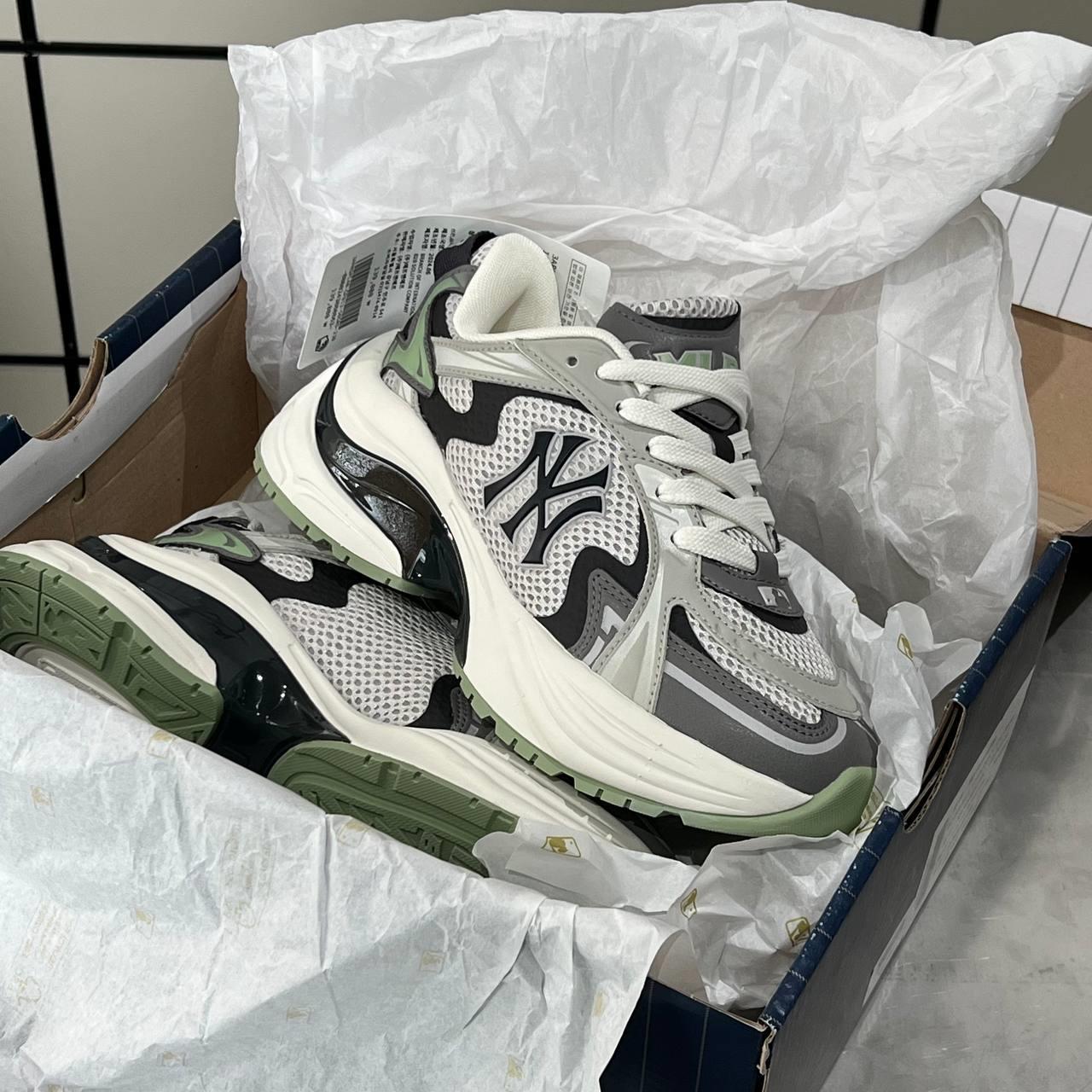 City Culture, hệ thống cửa hàng phân phối chuyên phân phối đồ thể thao, đồng hồ, nước hoa chính hãng, chính ngạch, xách tay từ US, UK, Korea, Japan.