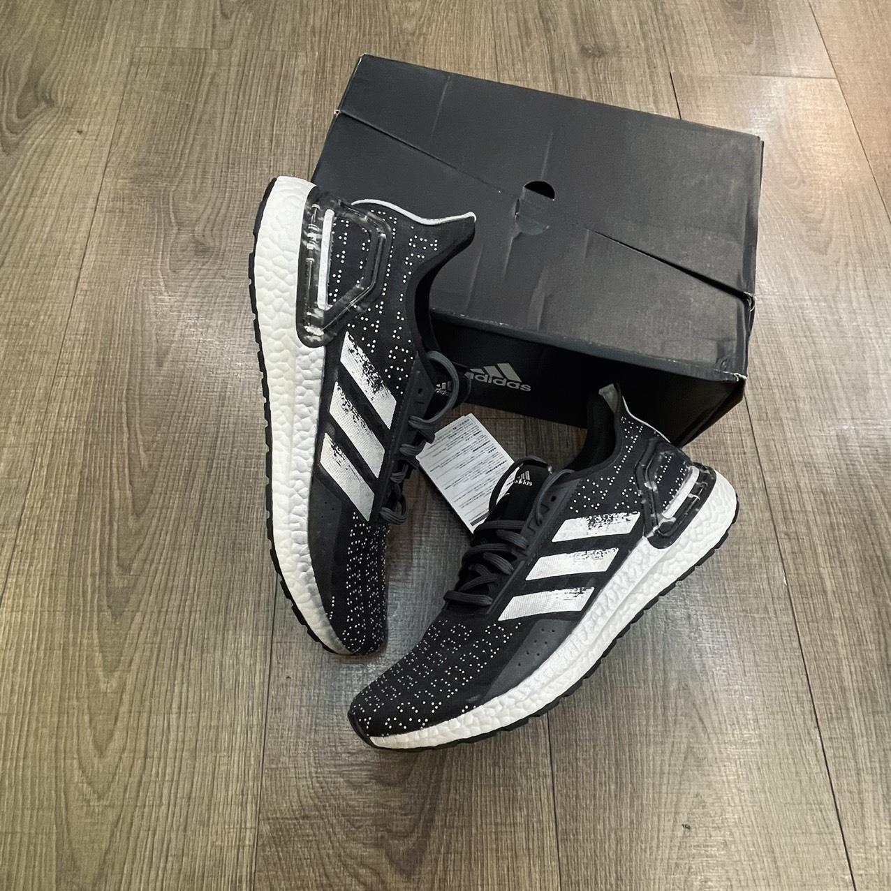 giày thể thao chính hãng, giày nike chính hãng, giày adidas chính hãng, giày newbalance chính hãng, giày converse chính hãng, giày puma chính hãng, giày vans chính hãng, giày asics chính hãng, giày everlast chính hãng, nước hoa chính hãng, ba lô, dép, dép quai ngang