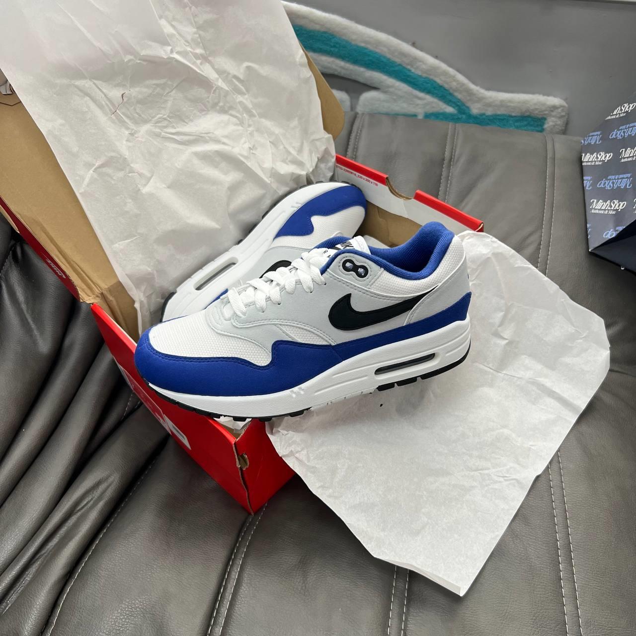 giày thể thao chính hãng, giày nike chính hãng, giày adidas chính hãng, giày newbalance chính hãng, giày converse chính hãng, giày puma chính hãng, giày vans chính hãng, giày asics chính hãng, giày everlast chính hãng, nước hoa chính hãng, ba lô, dép, dép quai ngang
