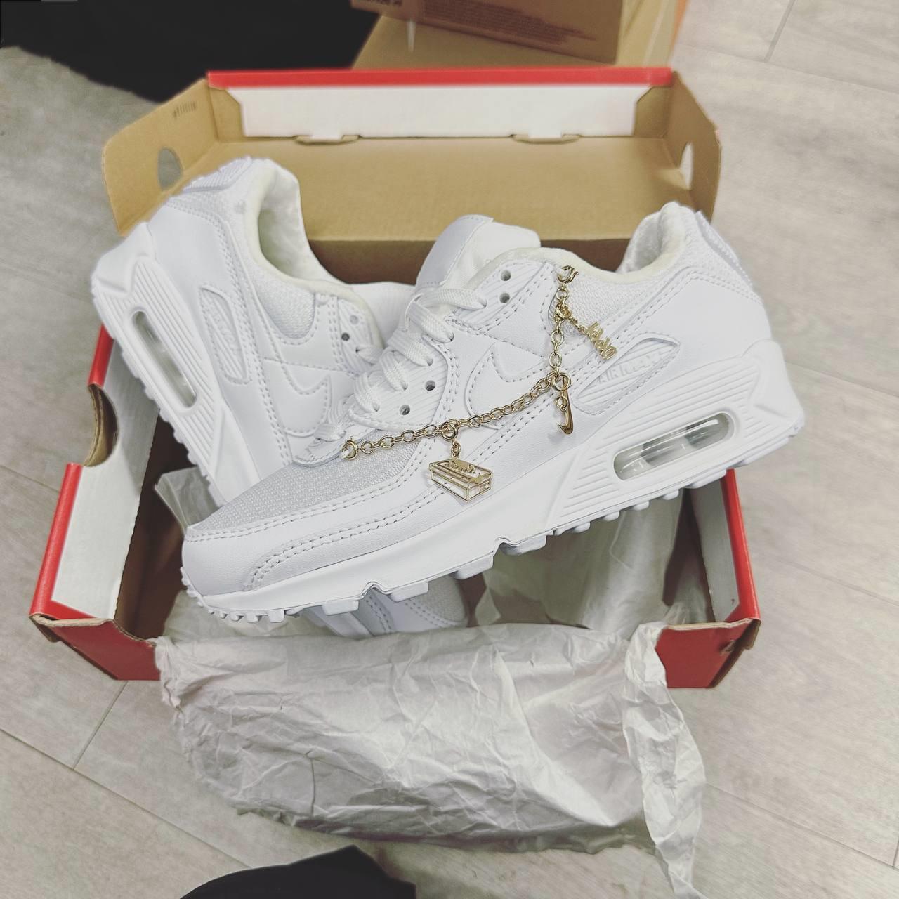 City Culture, hệ thống cửa hàng phân phối chuyên phân phối đồ thể thao, đồng hồ, nước hoa chính hãng, chính ngạch, xách tay từ US, UK, Korea, Japan.