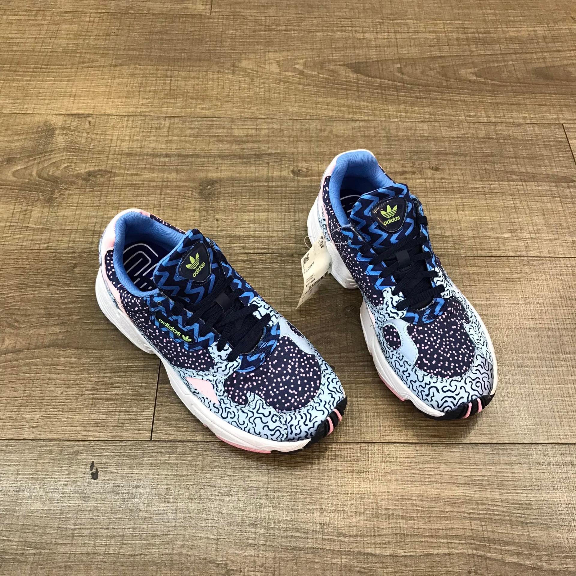 giày thể thao chính hãng, giày nike chính hãng, giày adidas chính hãng, giày newbalance chính hãng, giày converse chính hãng, giày puma chính hãng, giày vans chính hãng, giày asics chính hãng, giày everlast chính hãng, nước hoa chính hãng, ba lô, dép, dép quai ngang