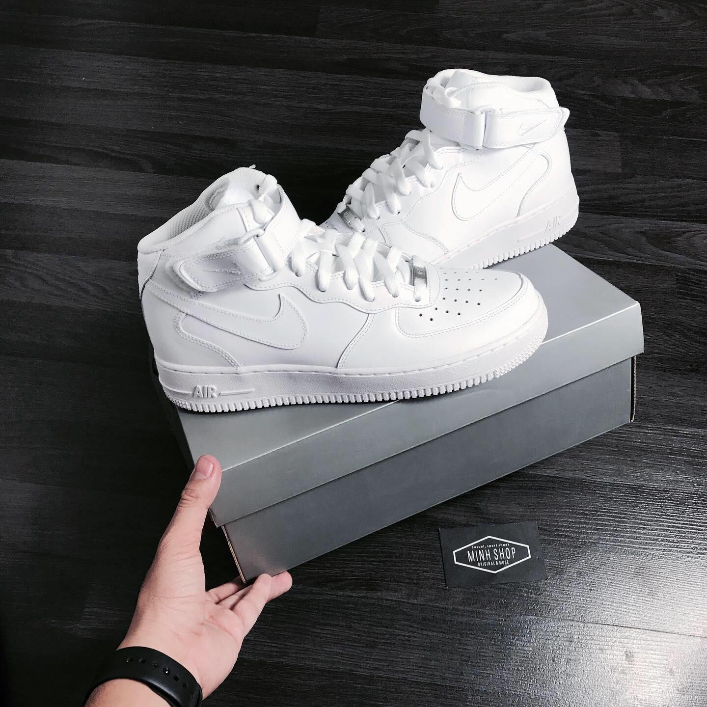 giày thể thao chính hãng, giày nike chính hãng, giày adidas chính hãng, giày newbalance chính hãng, giày converse chính hãng, giày puma chính hãng, giày vans chính hãng, giày asics chính hãng, giày everlast chính hãng, nước hoa chính hãng, ba lô, dép, dép quai ngang