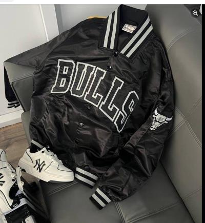 Áo khoác Varsity NBA HardWood Classics Chicago Bulls Black